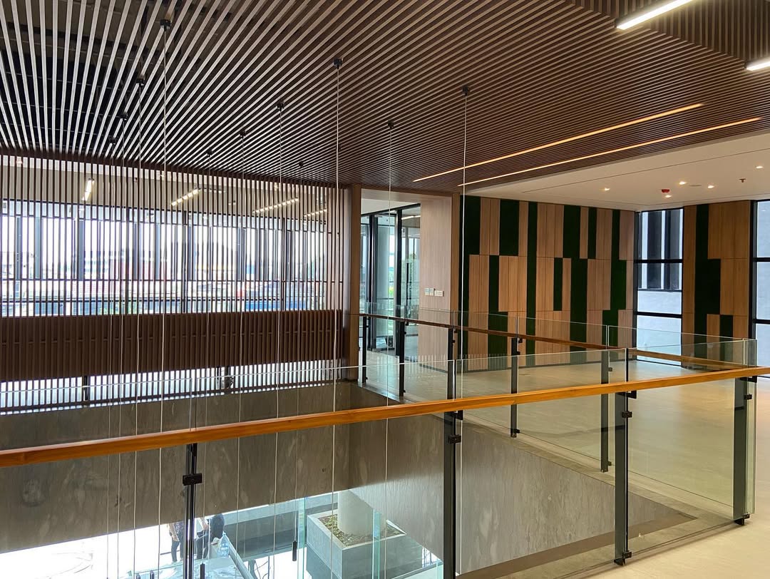 permataglass_kaca mall tebal